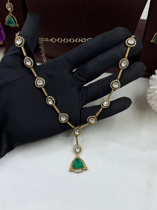 Yukta Victorian Delicate Necklace