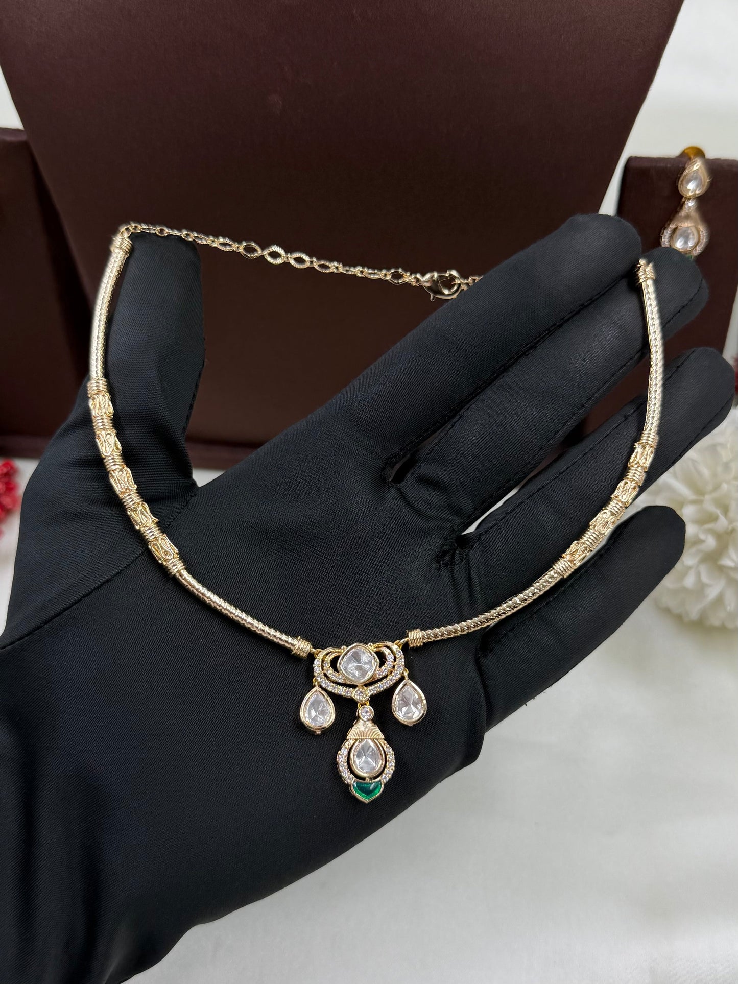 Norika Moissanite Hasli Necklace