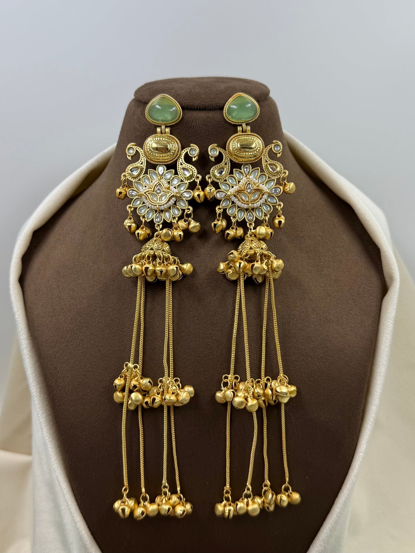 Aisha Kashmiri Earing