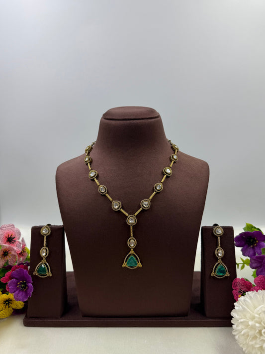Yukta Victorian Delicate Necklace