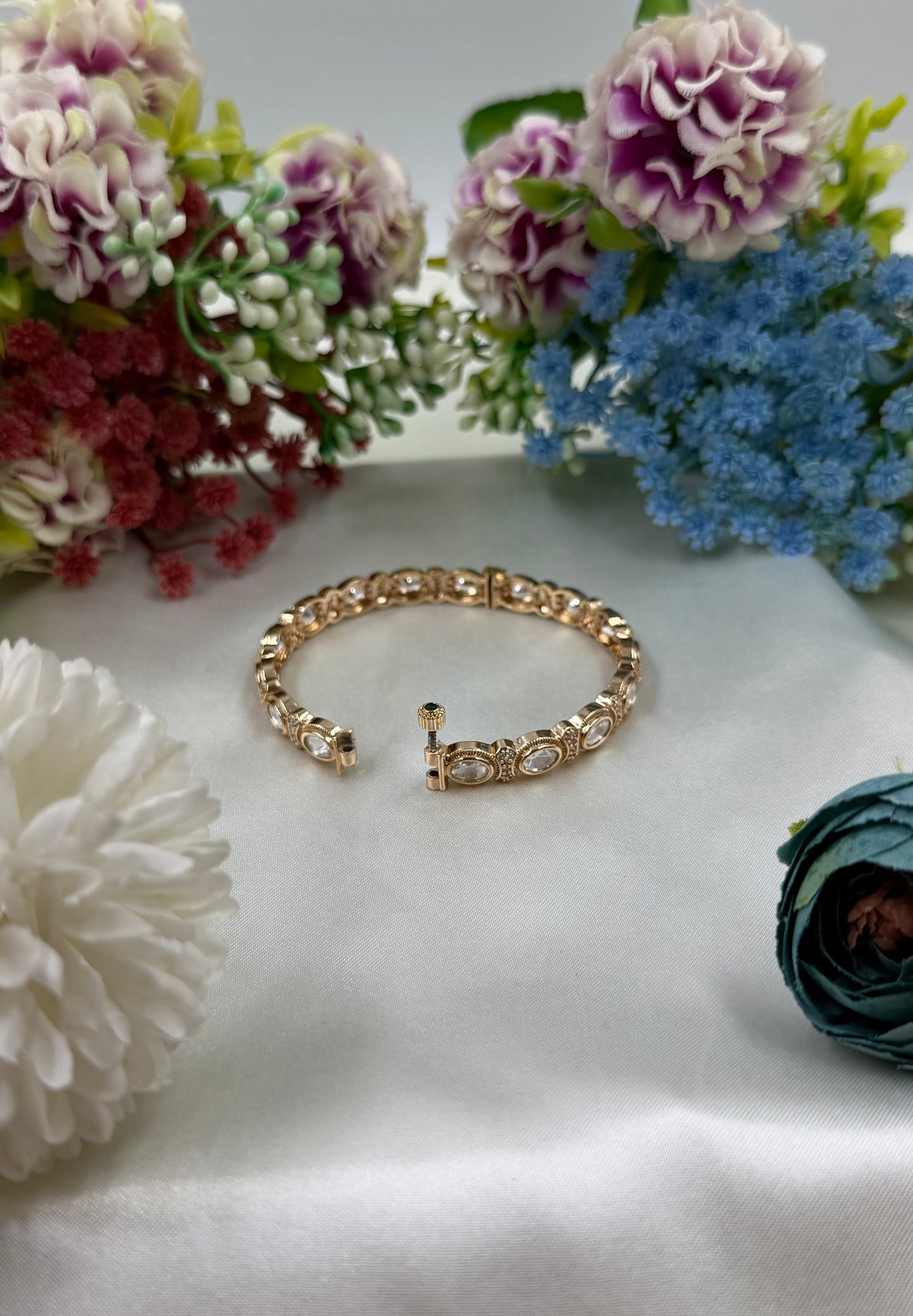 Kanika Moissanite Bangles (Openable)