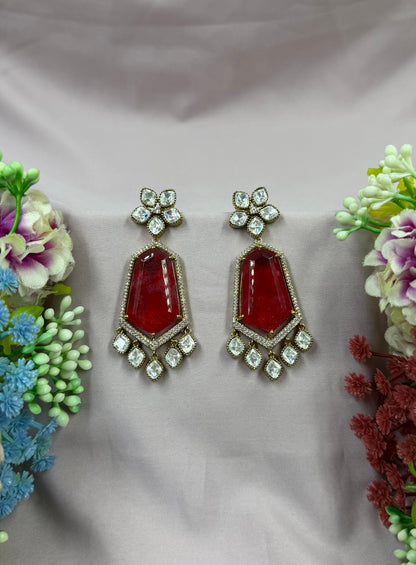 Zoe Victorian Moissanite Earring