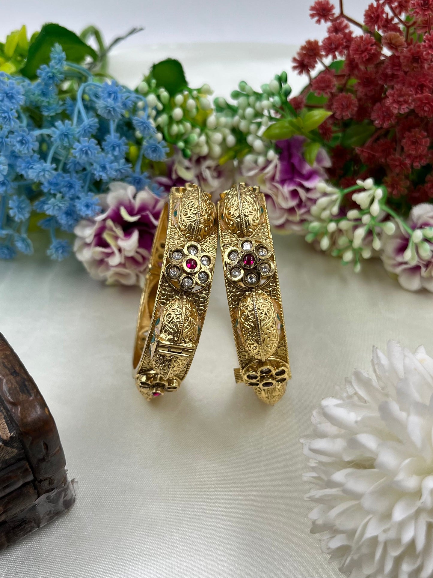 Heena Heritage Bangles (Openable)