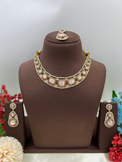 Reyna Moissanite Kundan Necklace