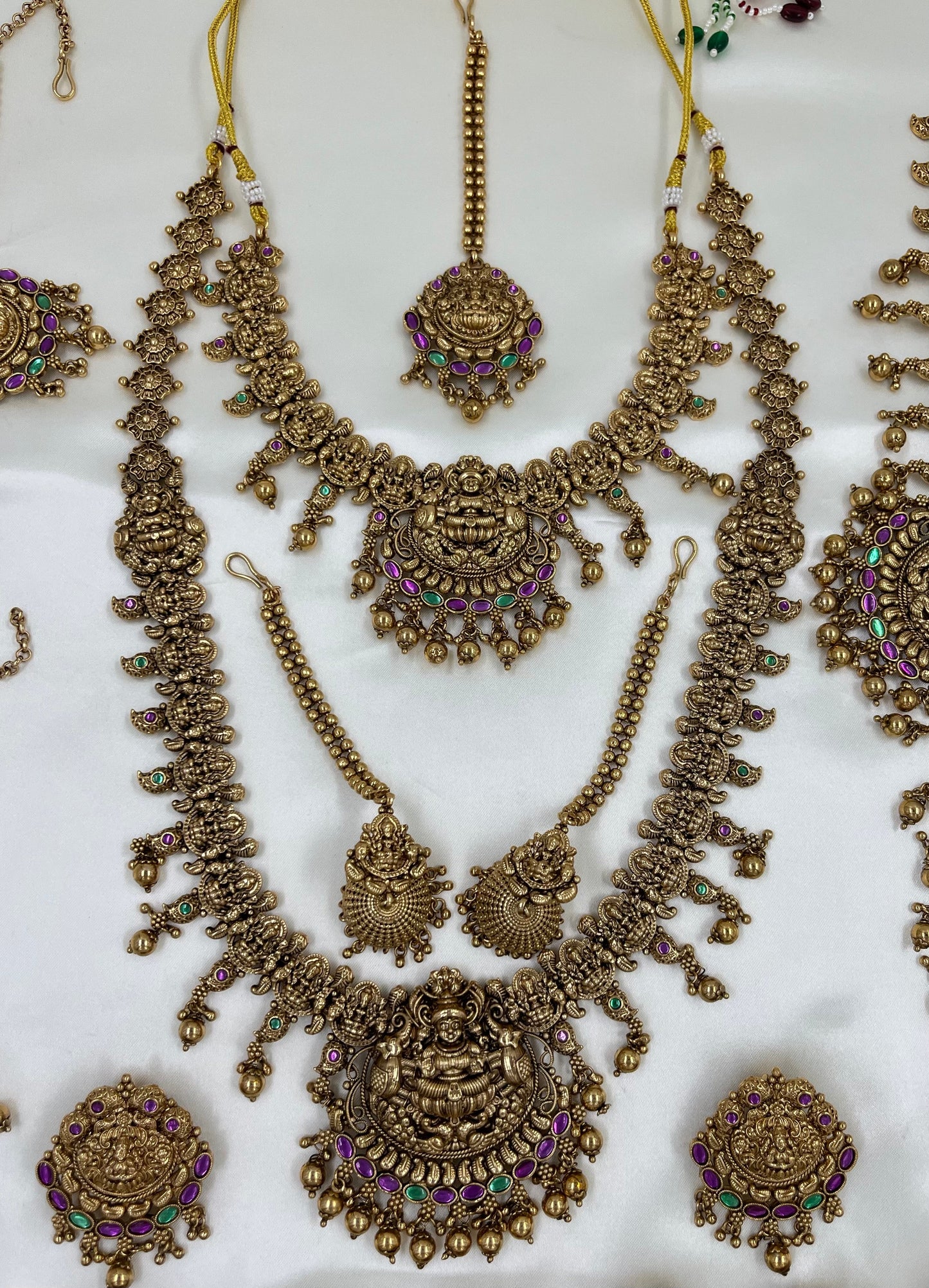 Bridal Temple Jewelry Set with Lakshmi Design