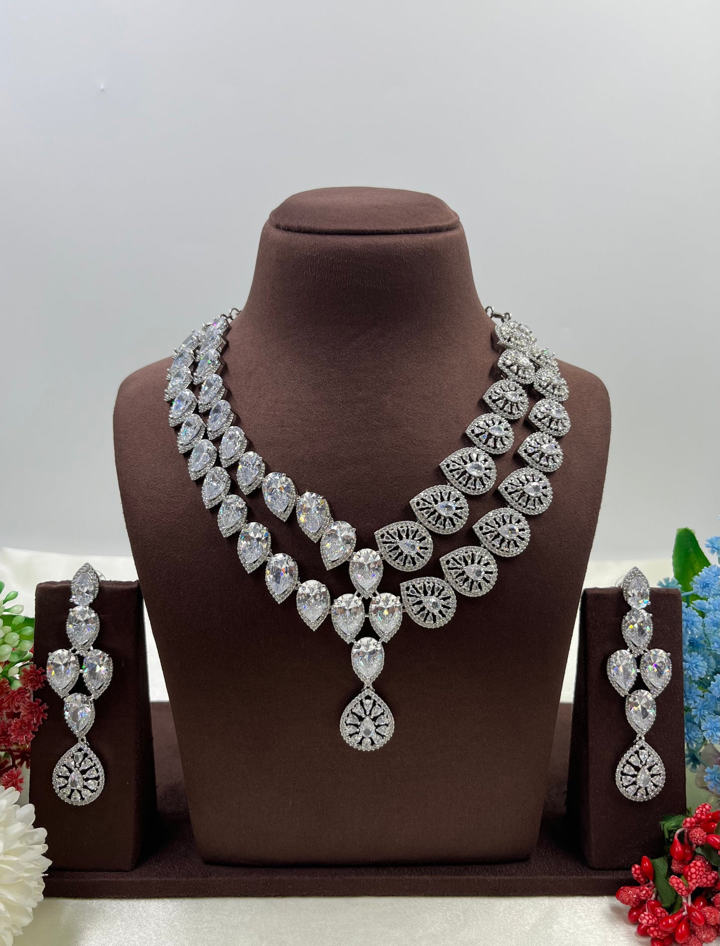Tara American Dimond Necklace