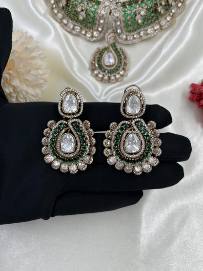 Aisha Premium Kundan Necklace