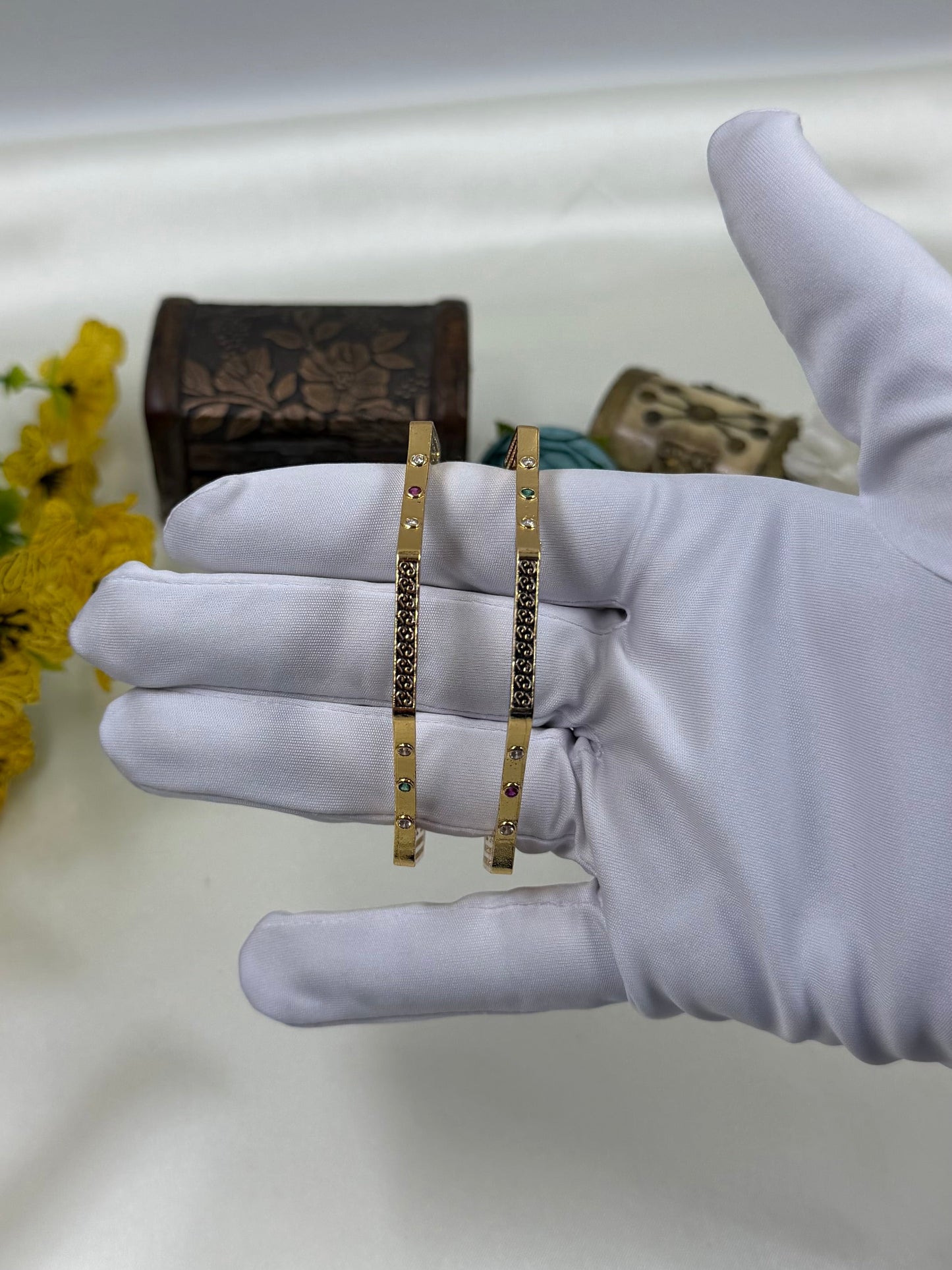 Urmila Gold Bangles