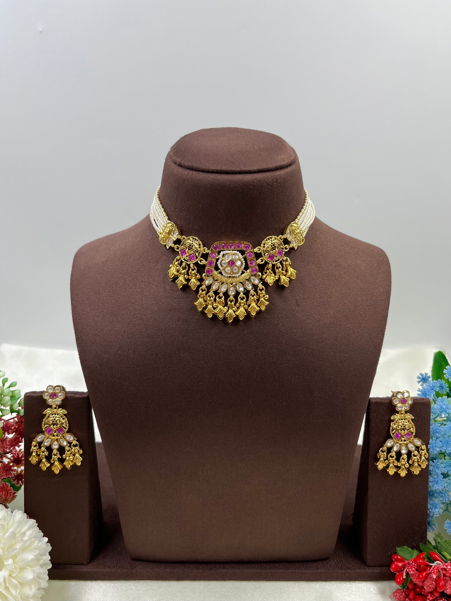 Juhi Heritage Delicate Choker Necklace
