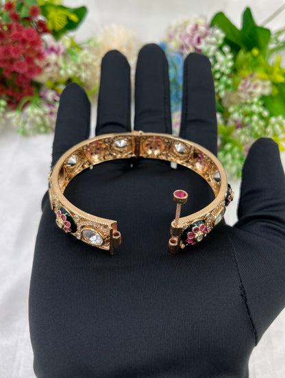 Glori Moissanite Kundan Bangles (Openable)
