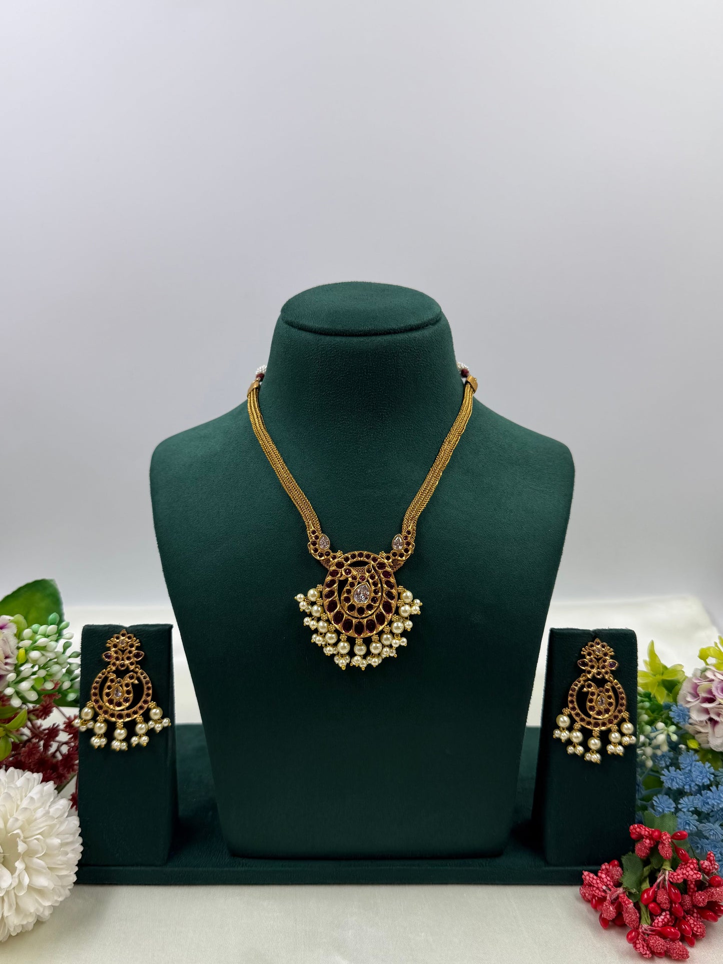 Komal Traditional Necklace