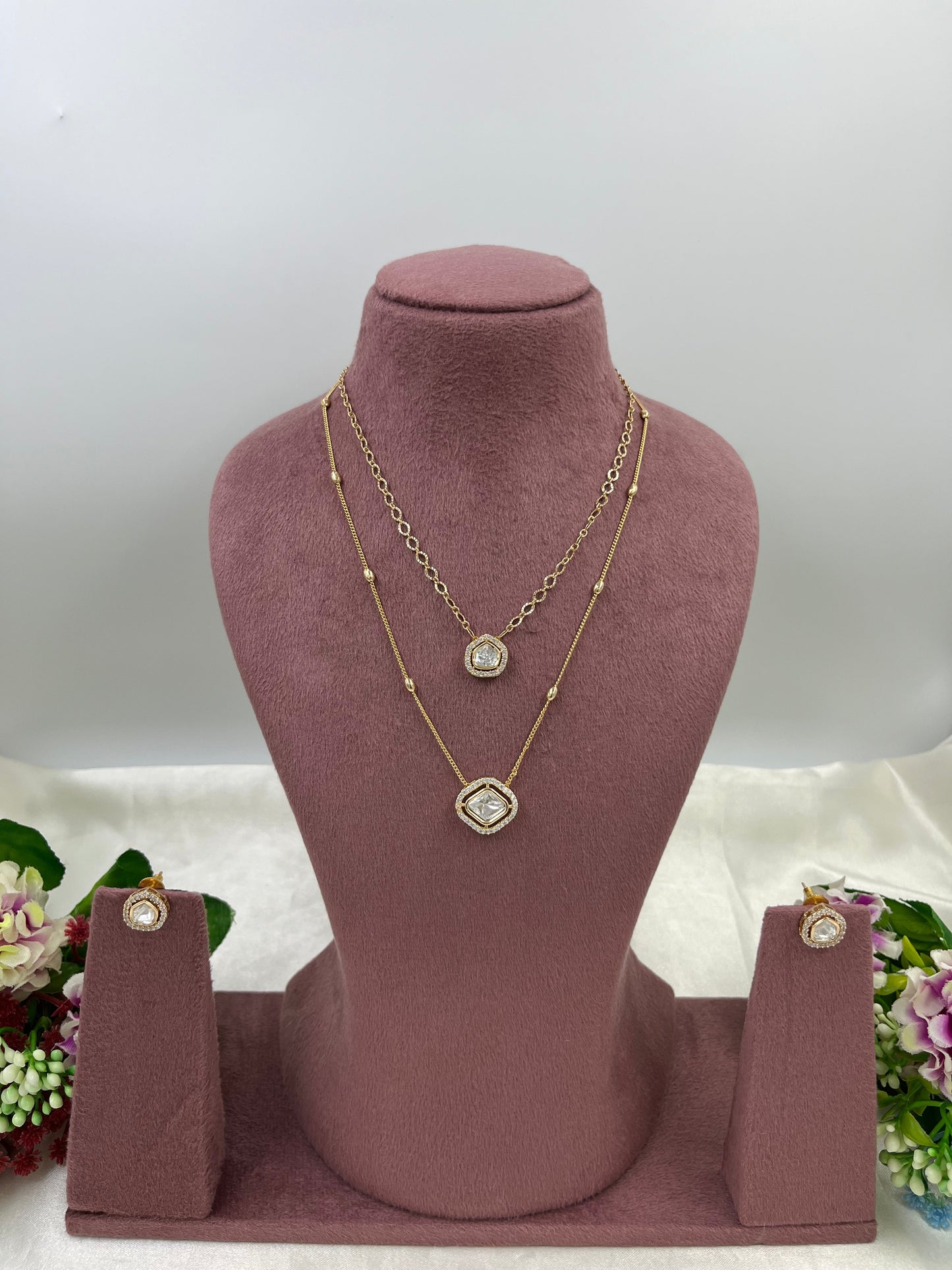 Velina Vogue Chain Pendant