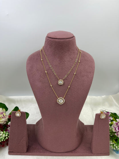 Velina Vogue Chain Pendant