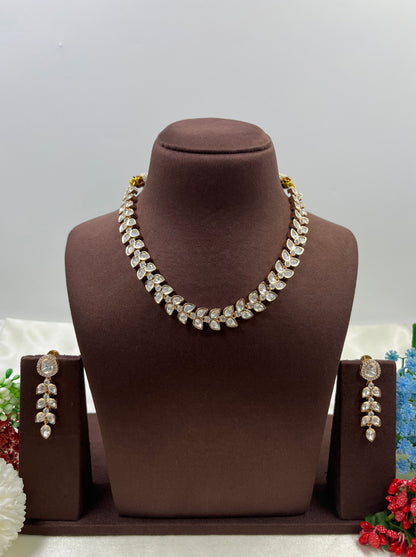 Ahalya Delicate Necklace