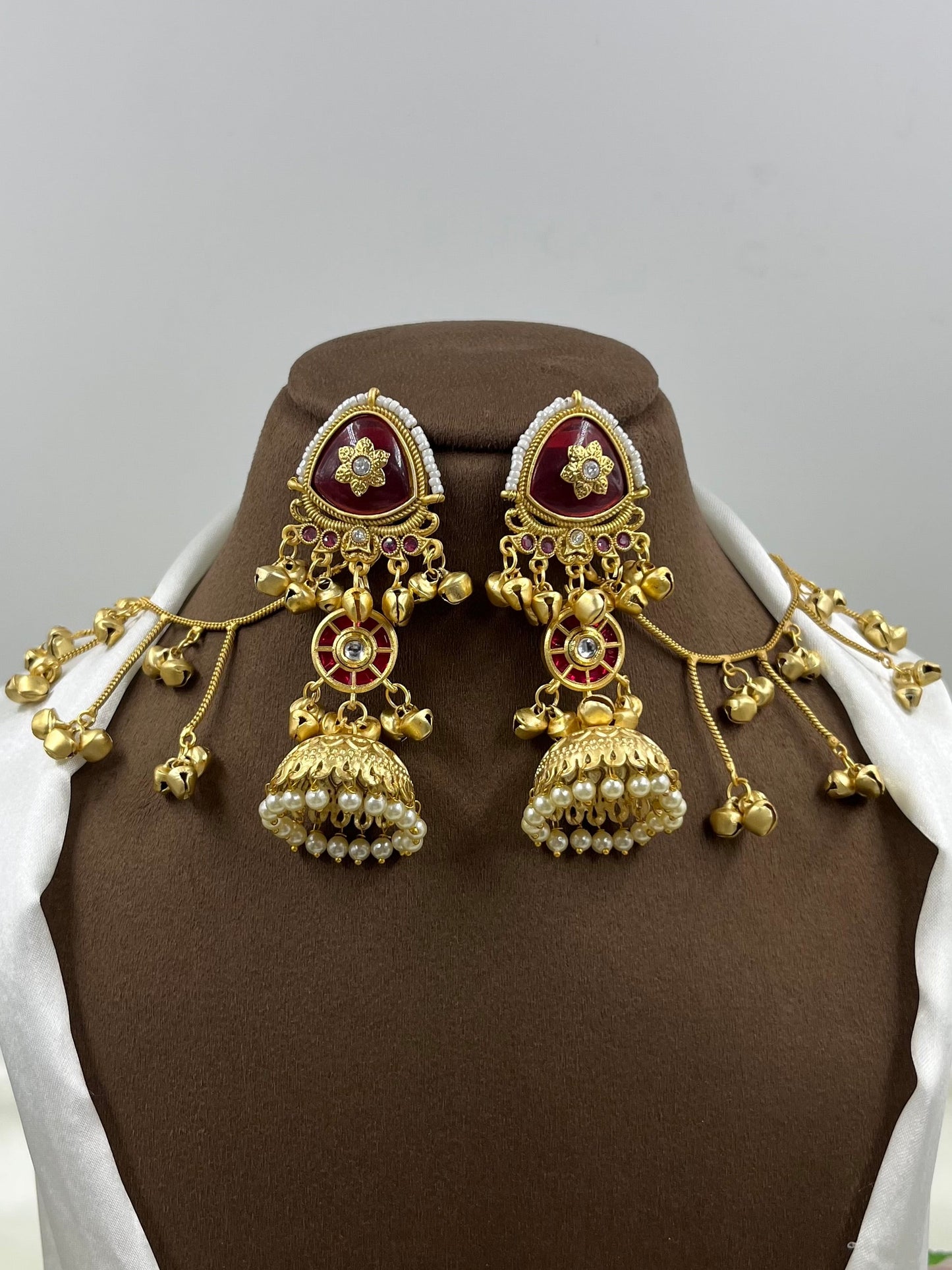 Daksha Kashmiri Earing with Earchain