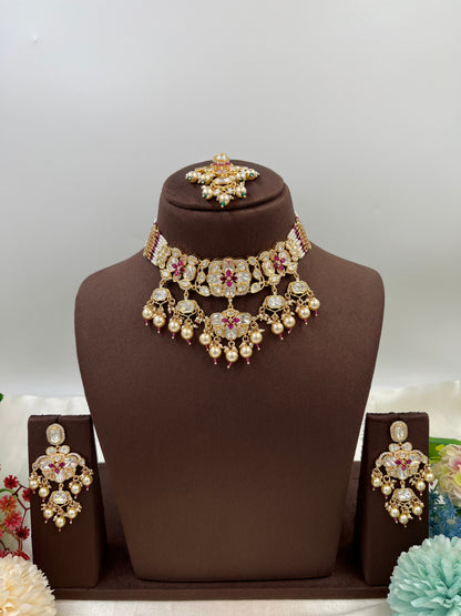 Noor Nazaakat Moissanite Kundan Necklace