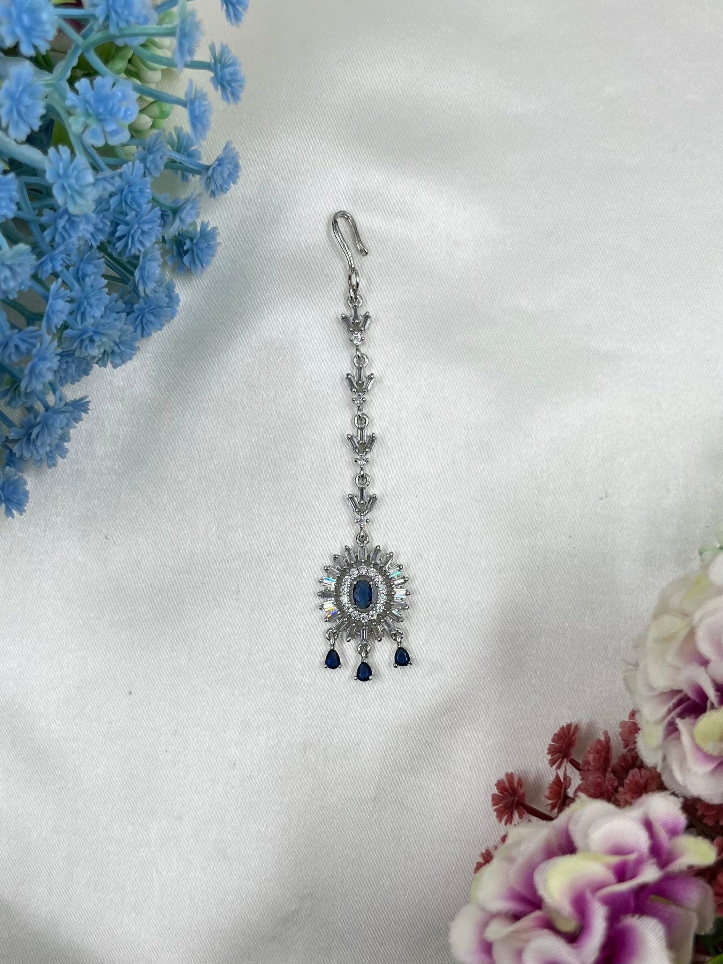 Fiona American Diamond Mang Tika