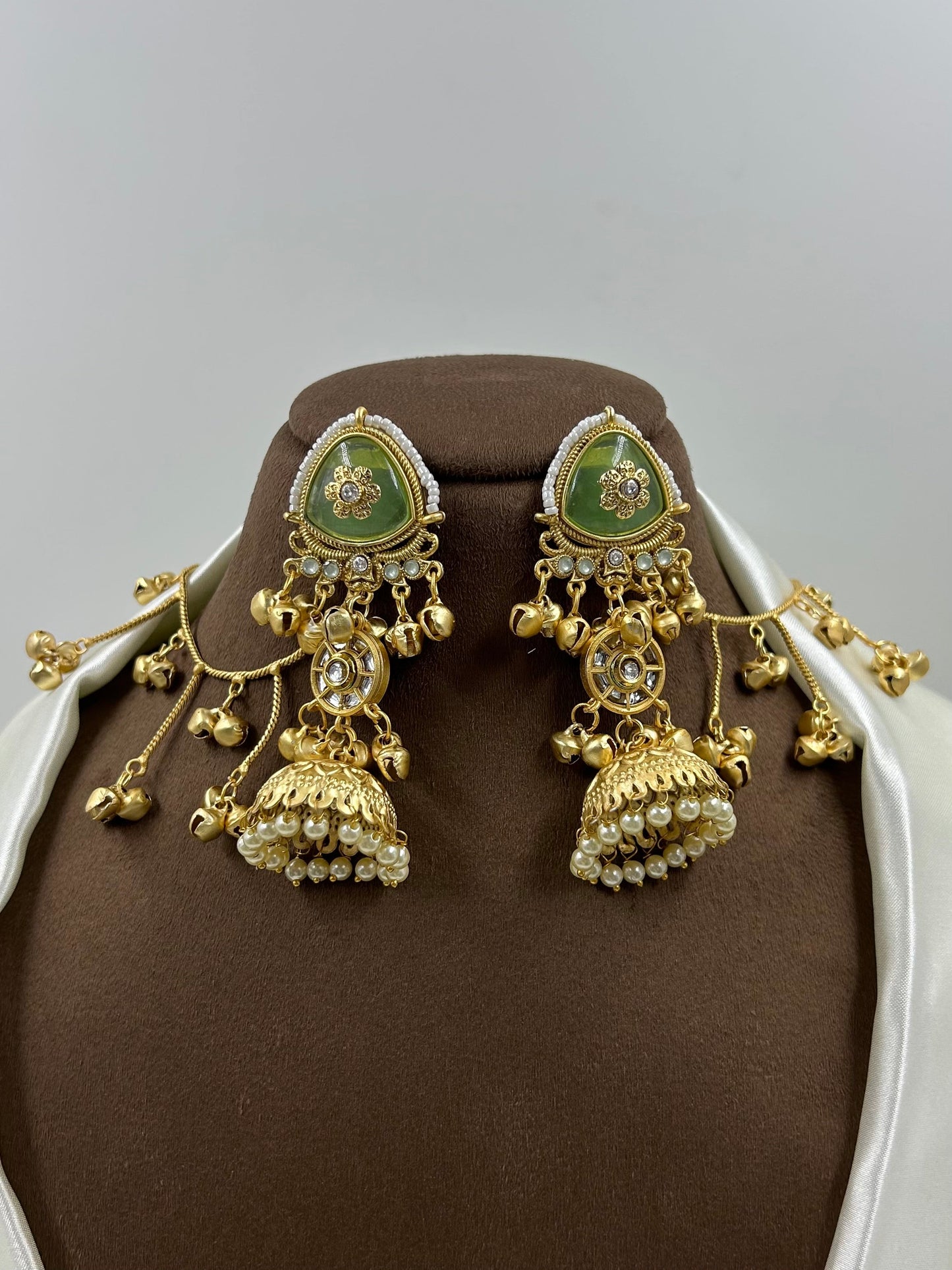 Daksha Kashmiri Earing with Earchain