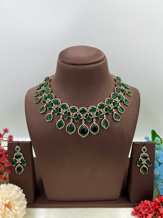 Viba Drop Victorian Necklace set