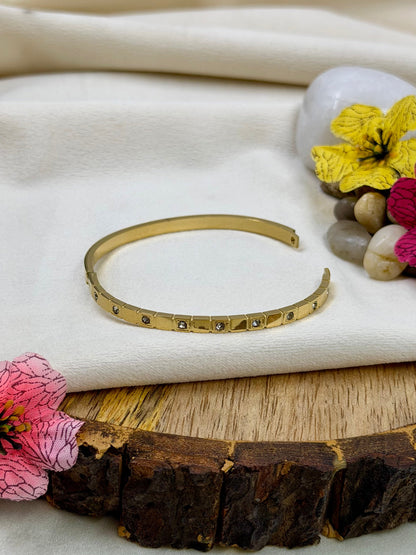 Rumi Anti-Tarnish Stainless Steel Bracelet (Openable)