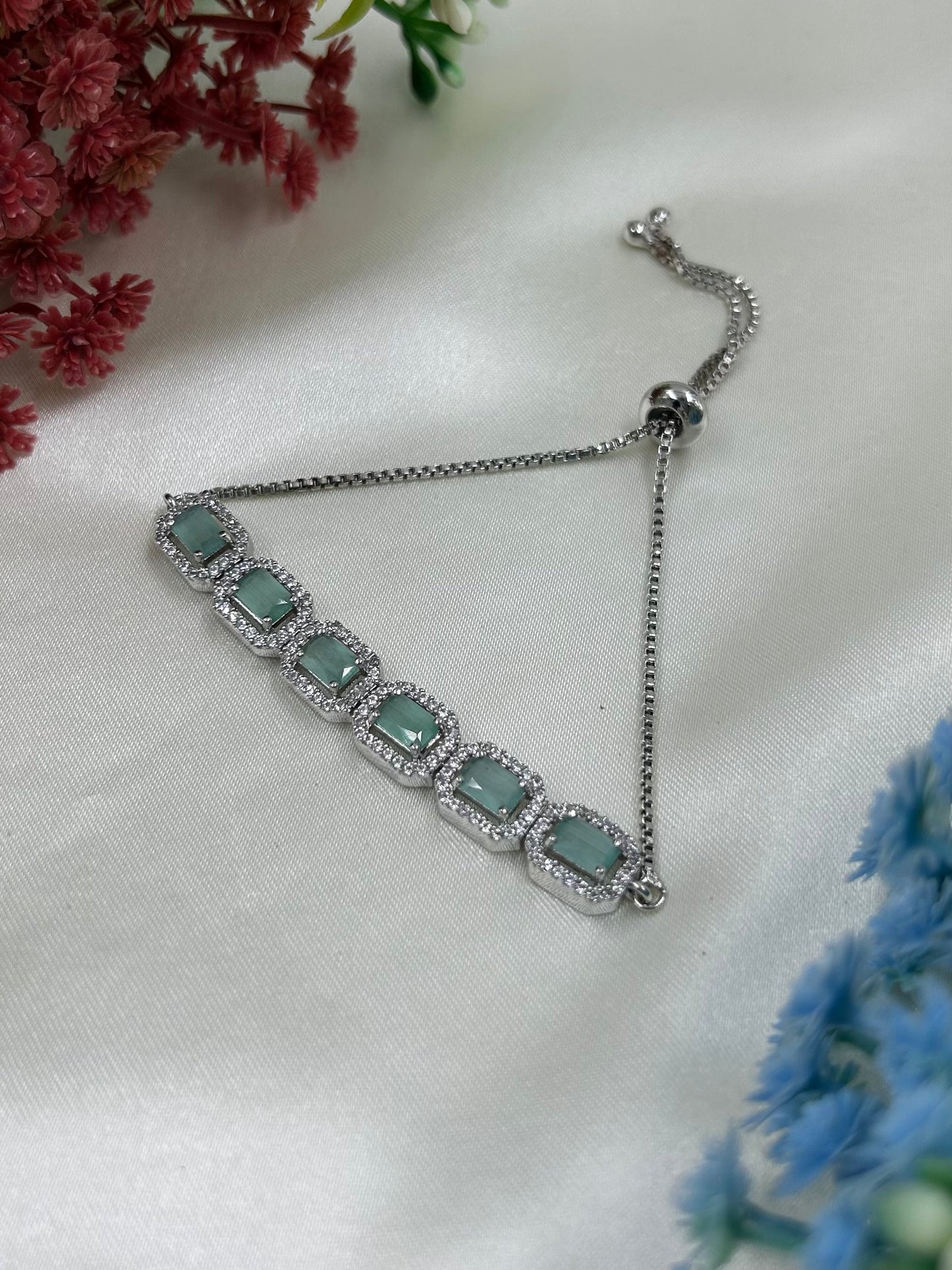 Pihu American Diamond Bracelet (Adjustable)