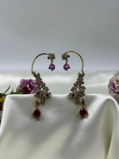 Kashish Victorian Earcuff