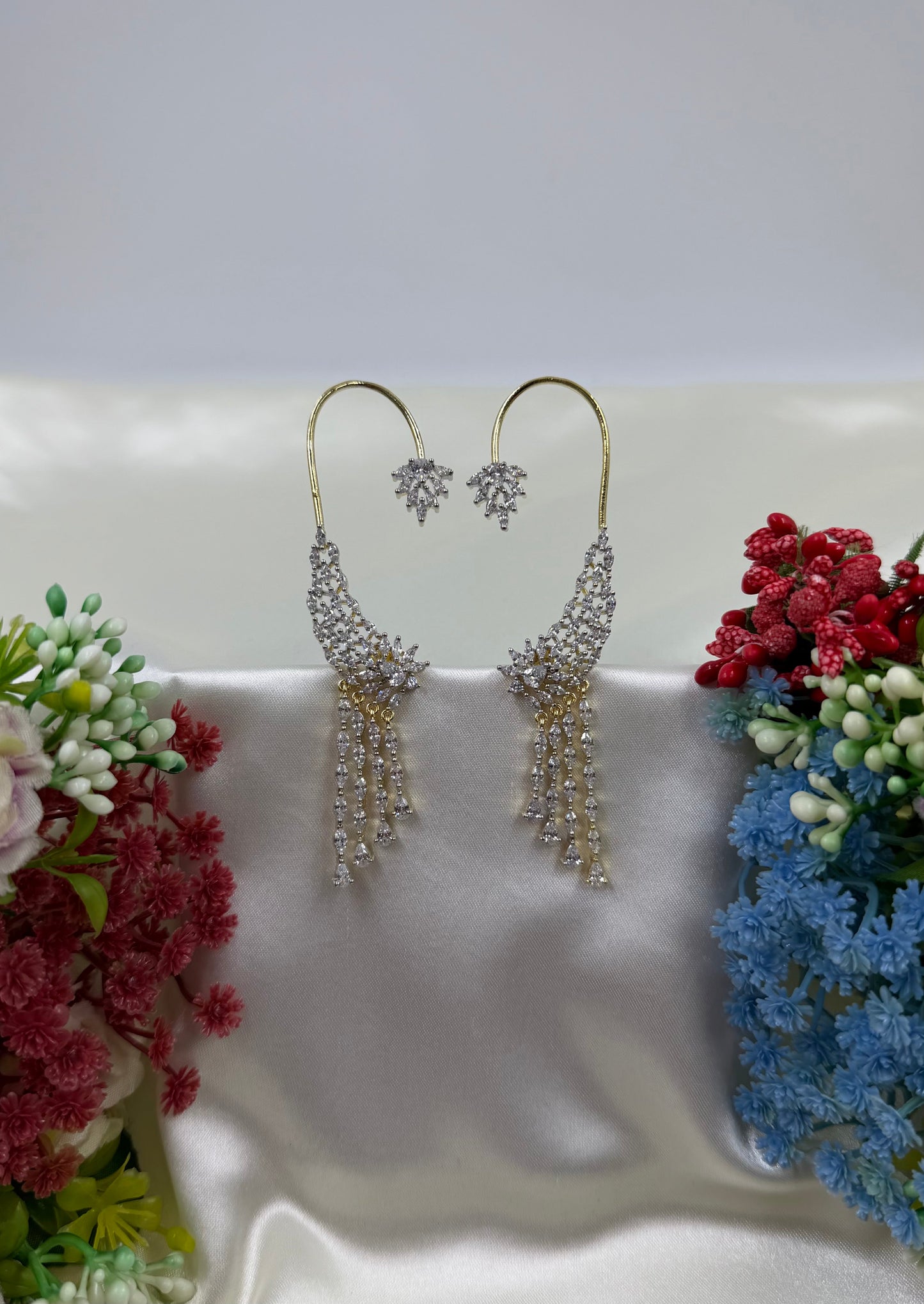 Chaitanya American Diamond Earcuff