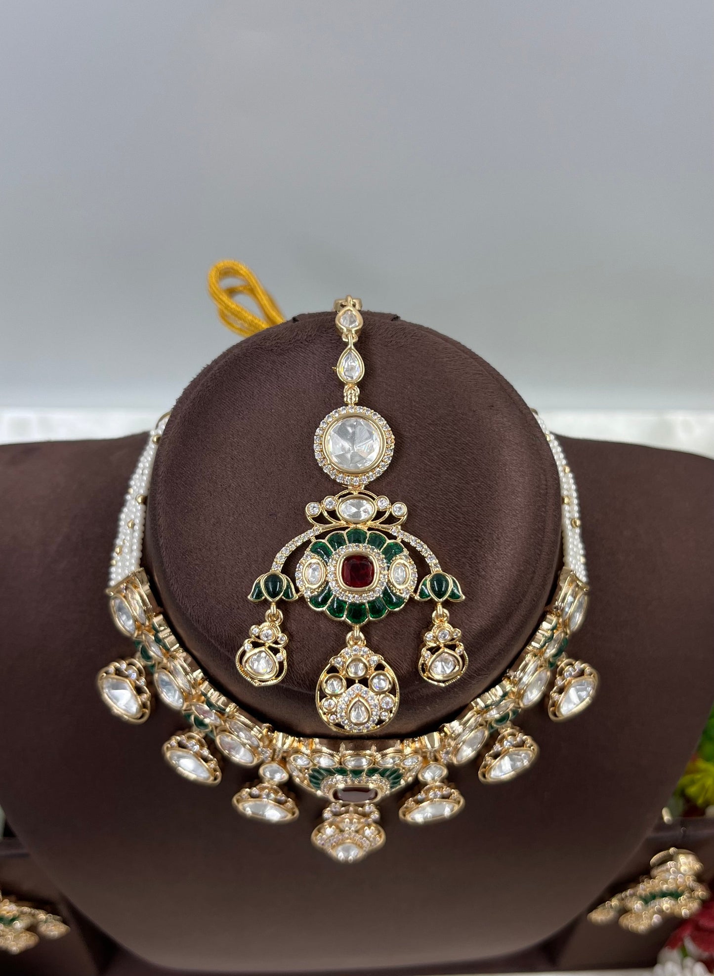 Nayab Moissanite Kundan Choker Necklace