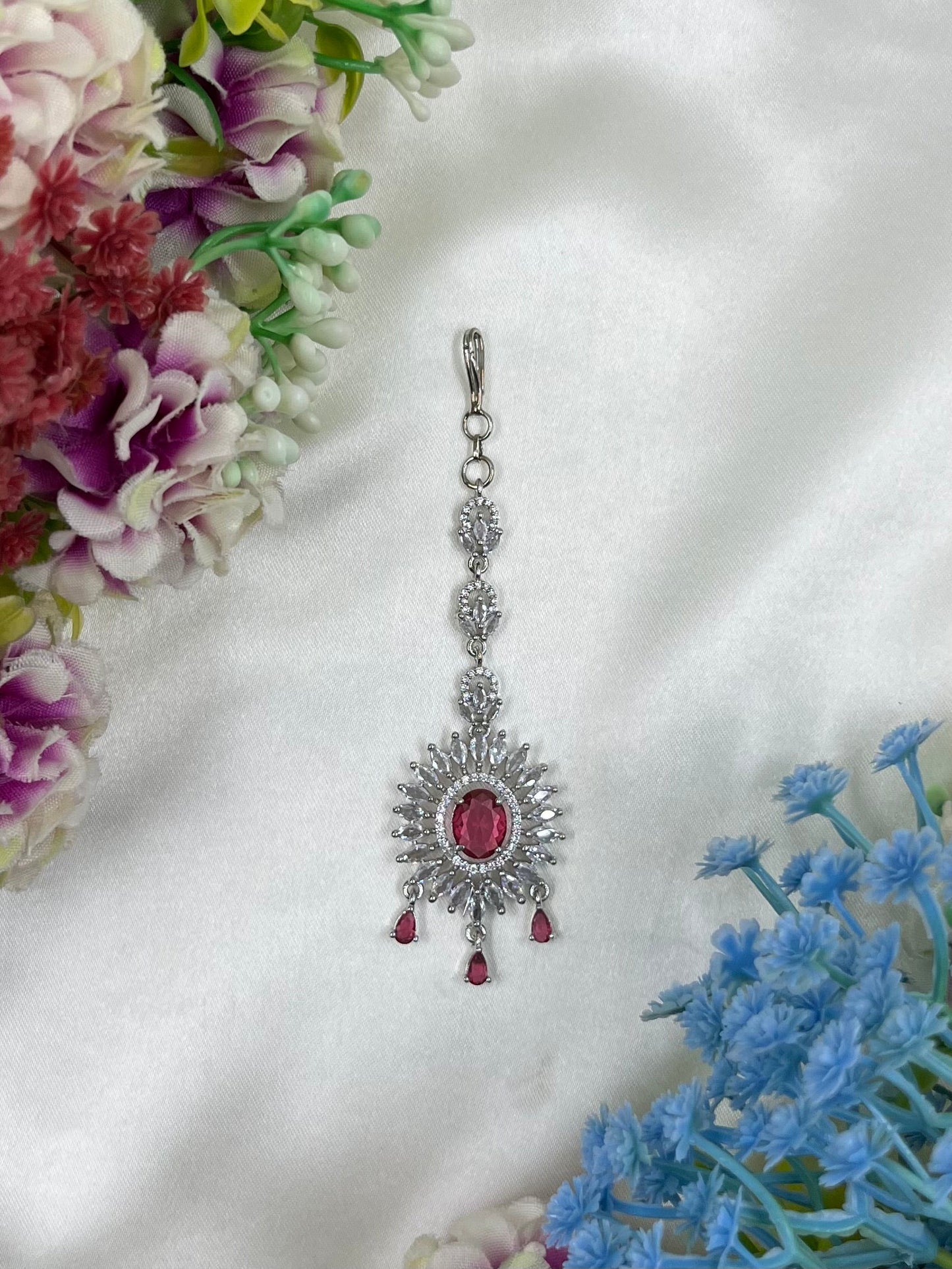 Harshda American Diamond Mang Tika