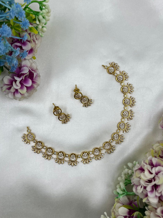 Fiona Delicate Golden Necklace Set