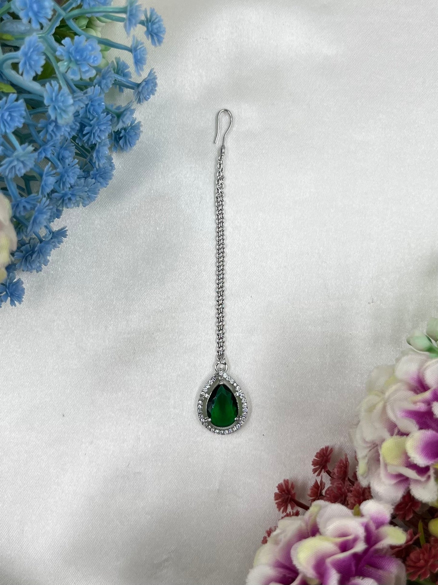 Rosalie American Diamond Mang Tika