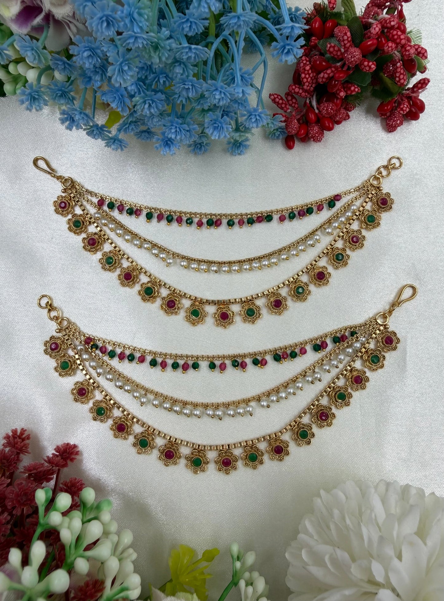 Roshni Moti Earchain