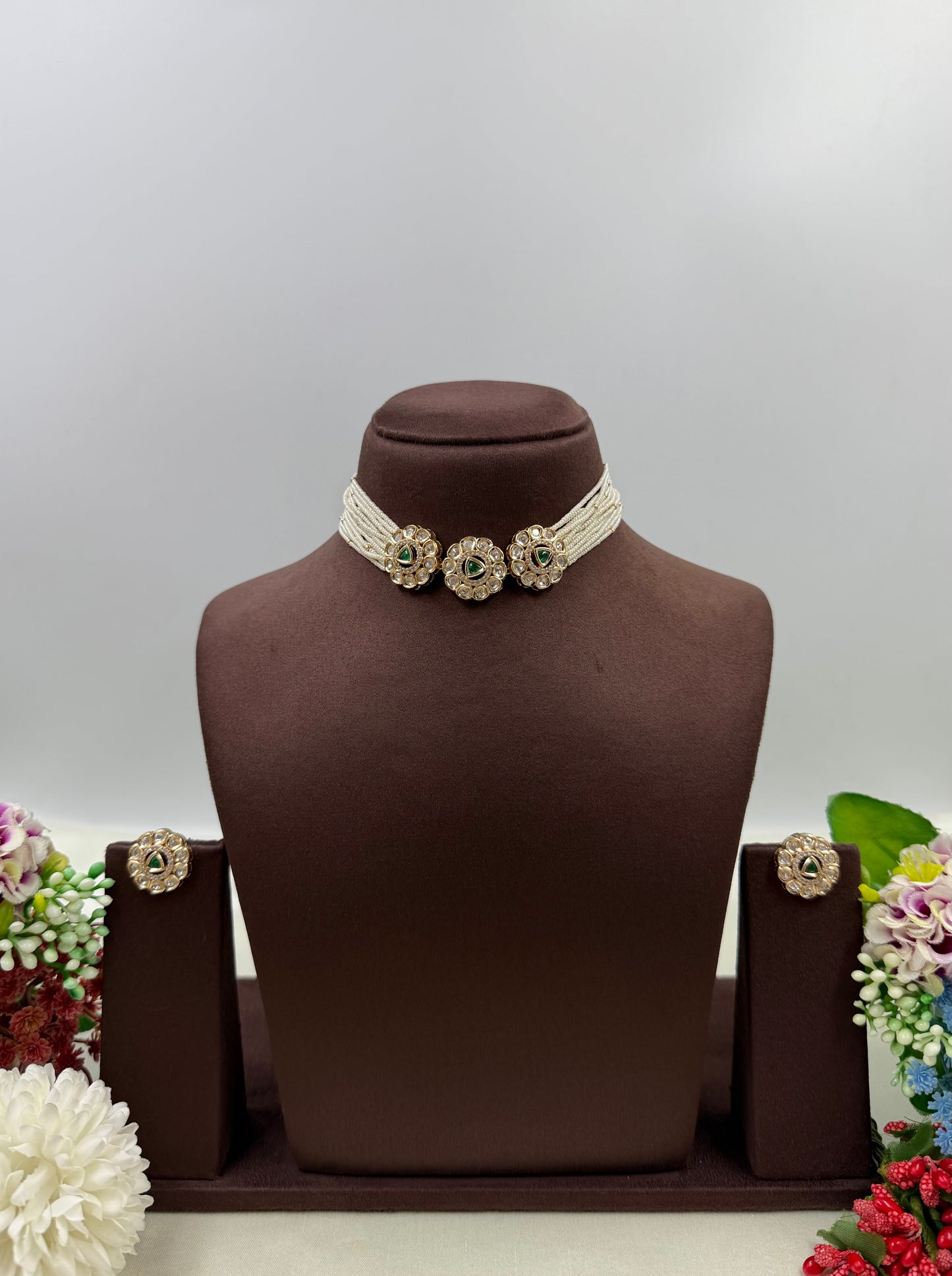 Shilpa Moissanite Delicate Choker Necklace