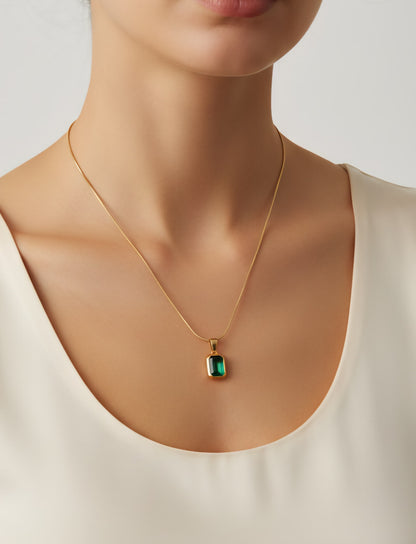 Classic Emerald Necklace