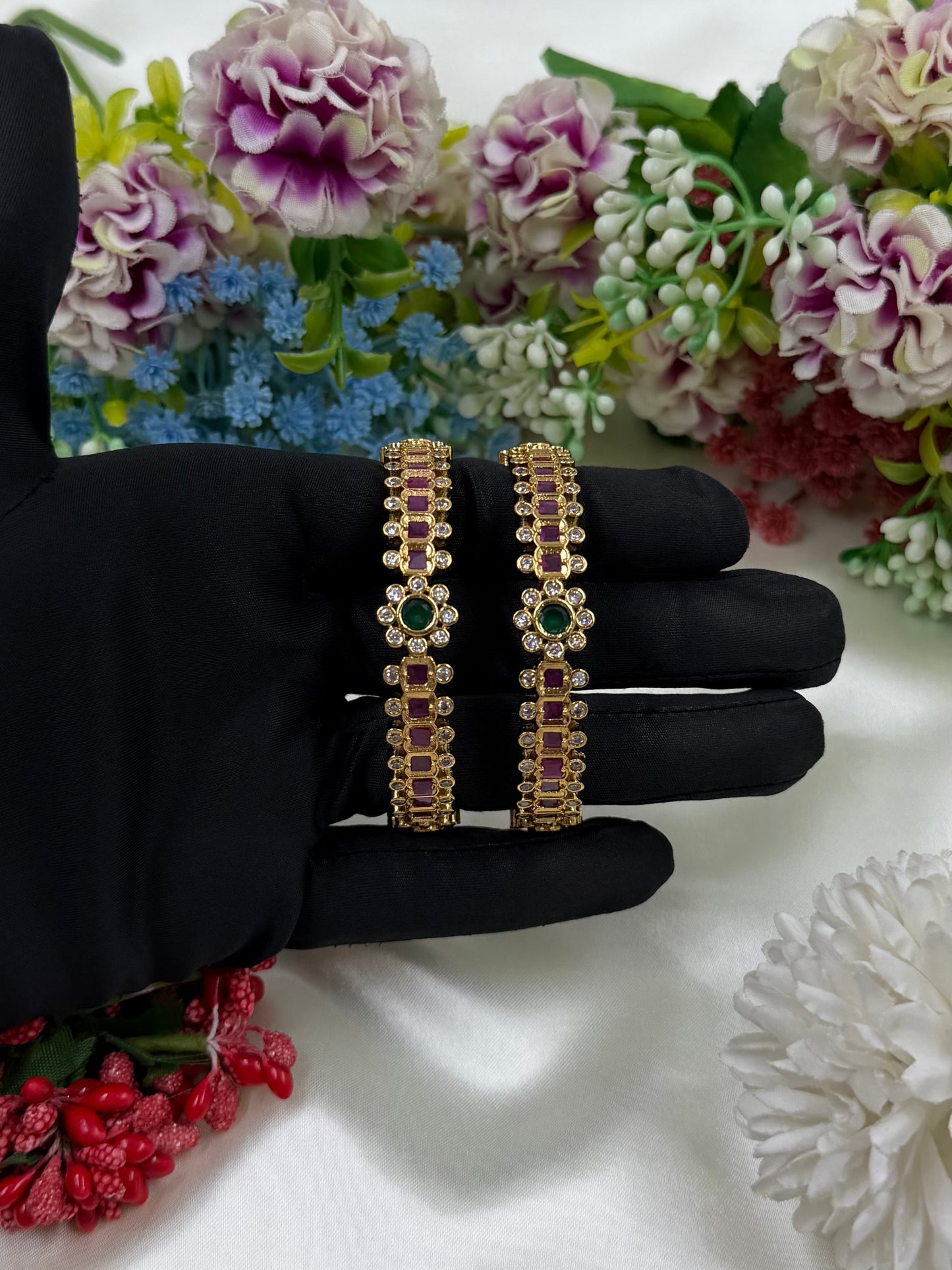 Elira Victorian Bangles