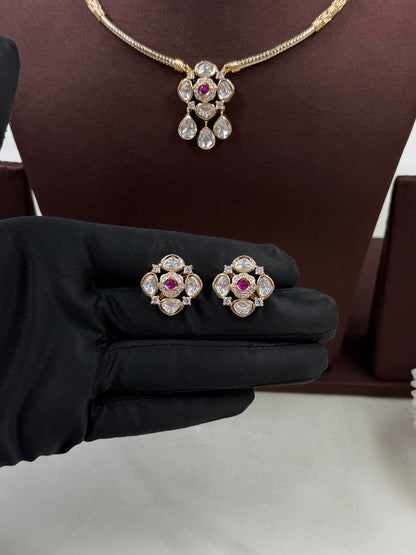 Maira Moissanite Hasli Necklace