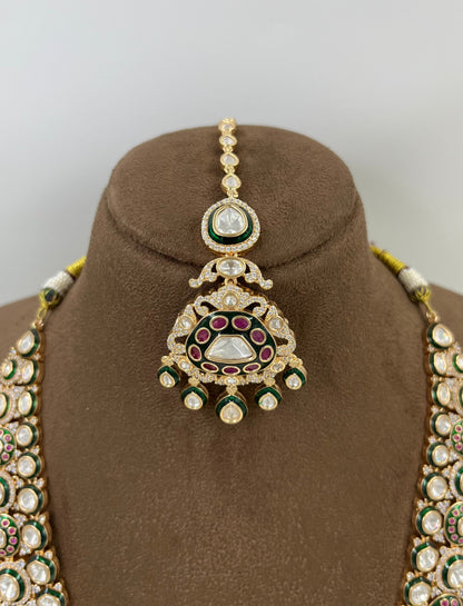 Noor-E-Riyasat Moissanite Kundan Necklace