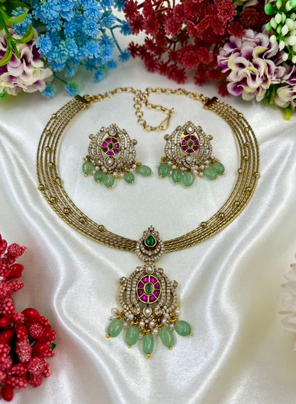 Usha Premium Victorian Hasli Necklace