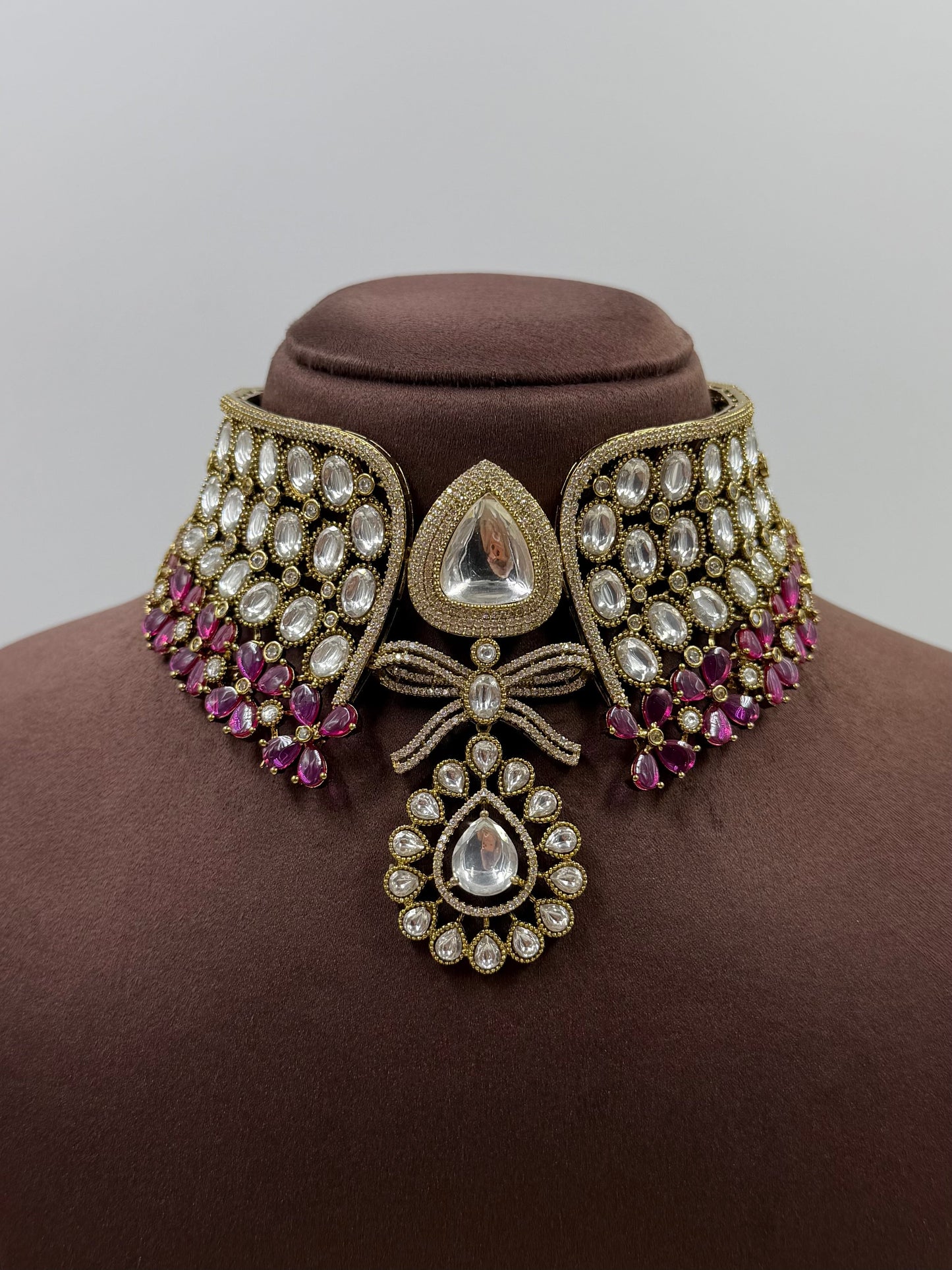 Jiya Jaipuri Kundan Choker Necklace Set