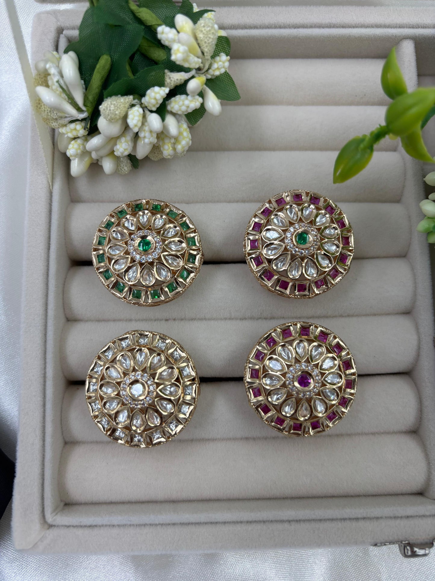 Nita Premium Moissanite Kundan Fingering (Adjustable)